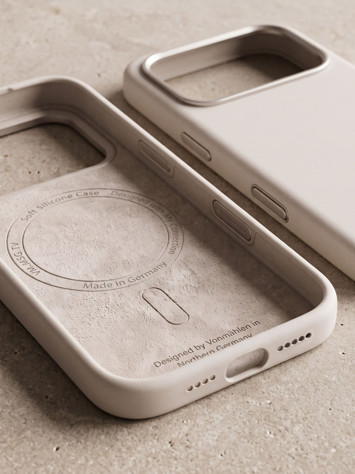 Vonmaehlen Soft Silicone Case for iPhone 18 Pro - Cream