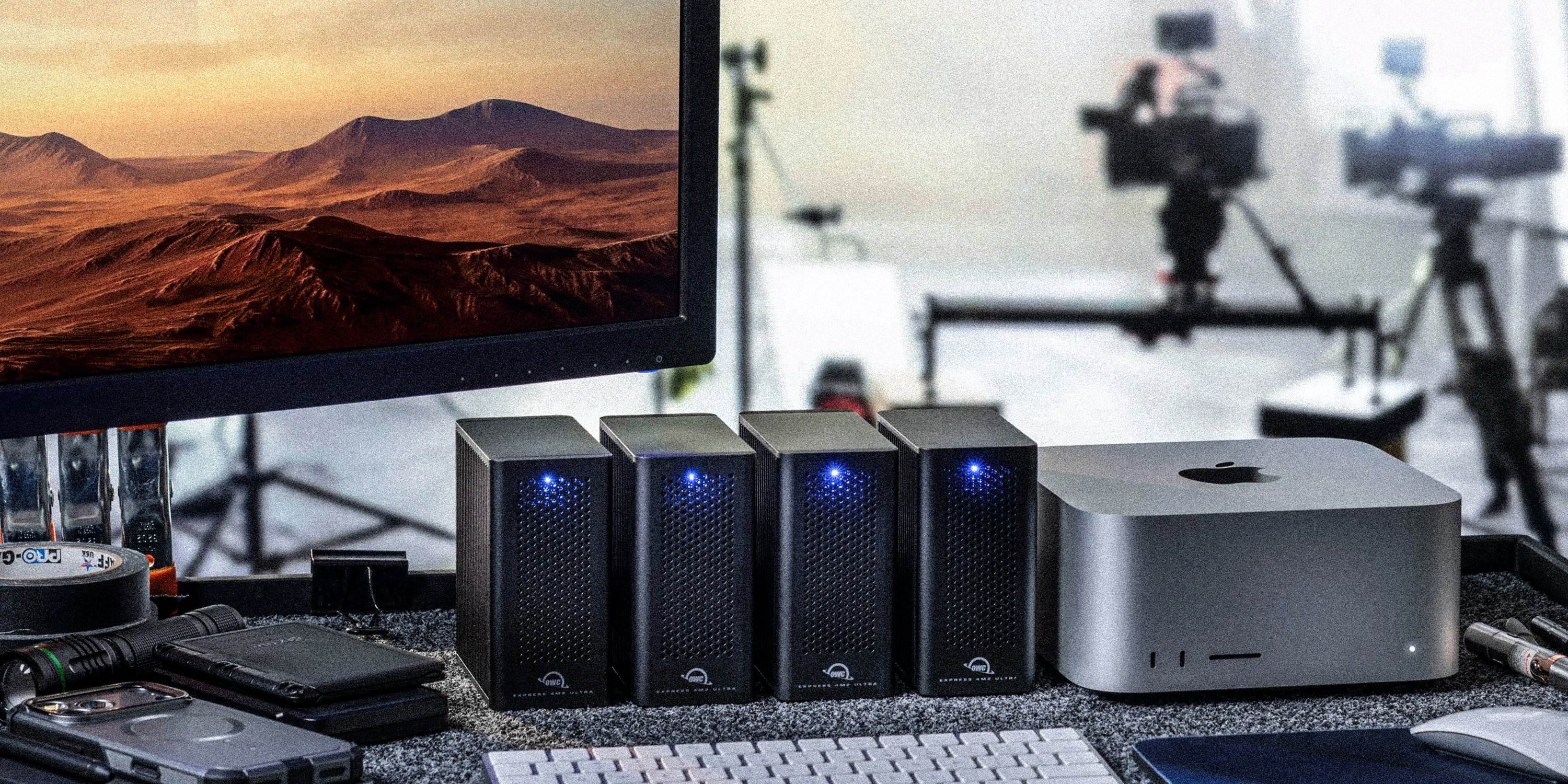 OWC 4TB Express 4M2 Ultra Thunderbolt 5 M.2 NVMe SSD Enclosure with Softraid
